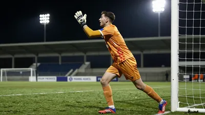 Former Carlisle United goalkeeper Gabe Breeze made a winning debut for Cambridge United in a 4-1 EFL Trophy victory over...