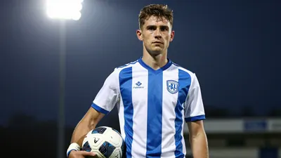 Carlisle United's Sam Murray signs with Spennymoor Town, bringing experience from Manchester United's youth team and a...